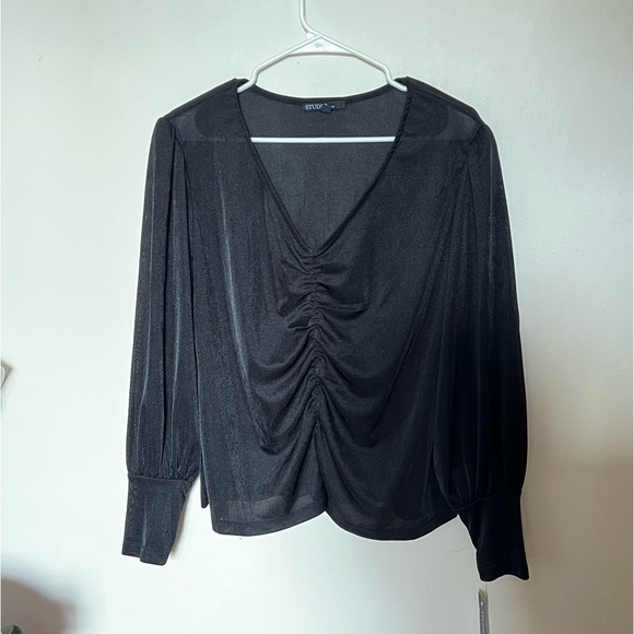 NWT Studio JPR V-Neck Ruched Long Sleeve Blouse Black L - Picture 3 of 5